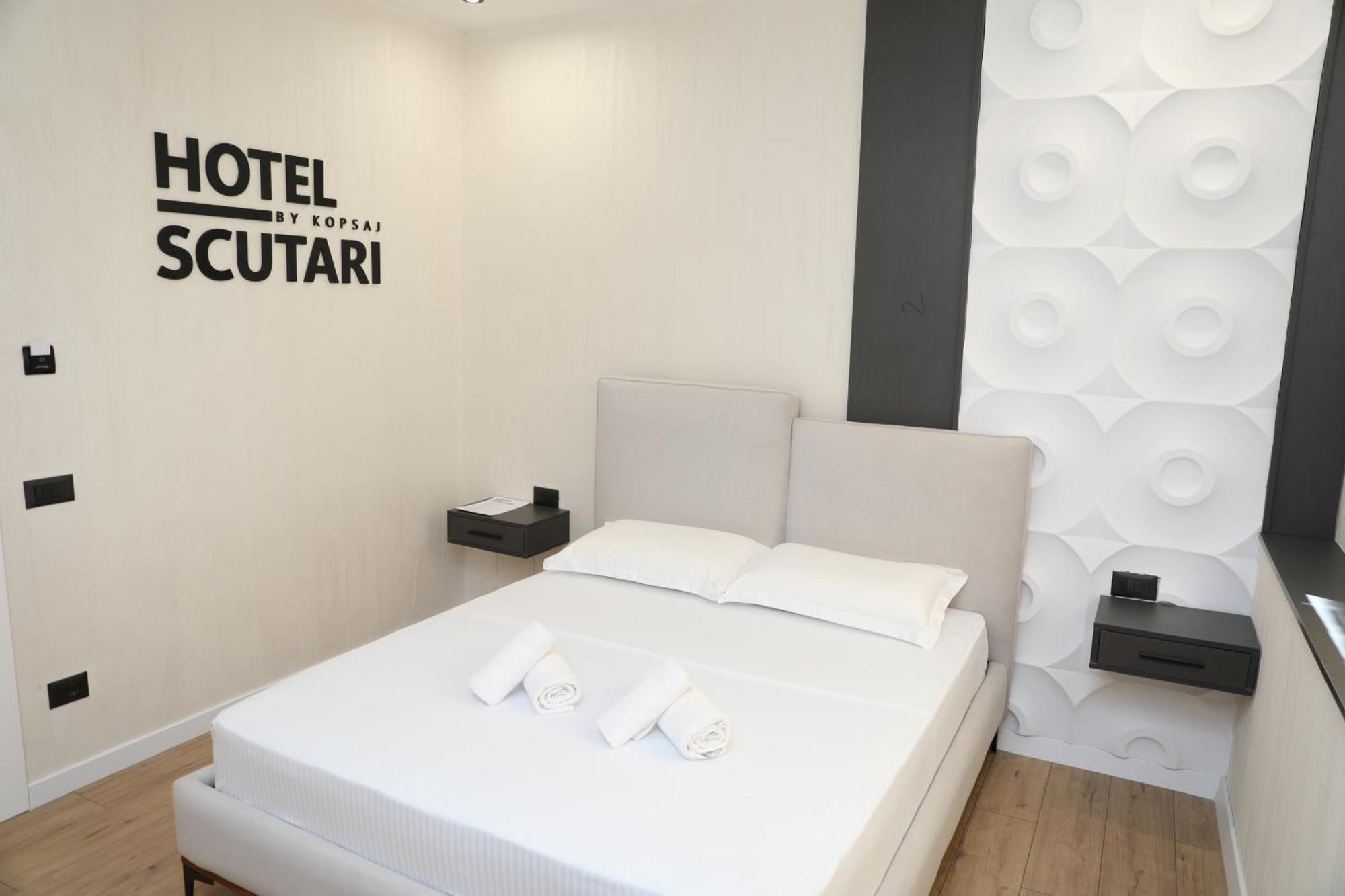 Scutari Hotel *